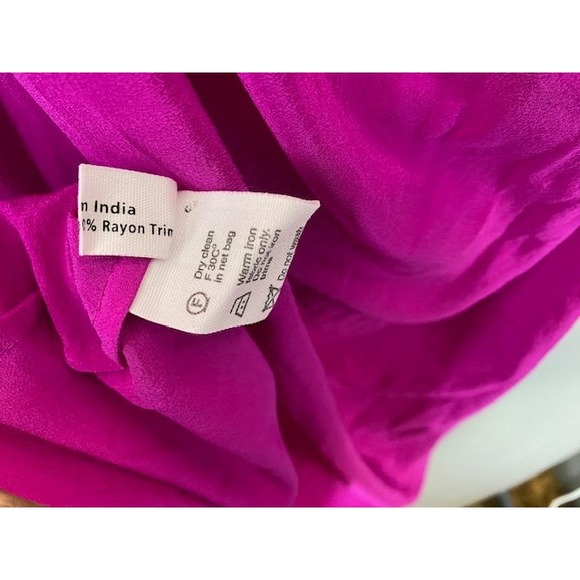 MEGAN PARK Embellished V Neck Ruched Silk Blend Dress Fuchsia Size 2 - Picture 6 of 6